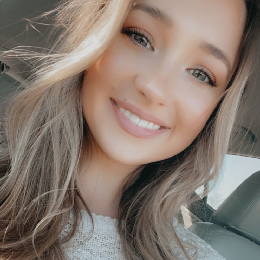 Meet your Posher, Brianna